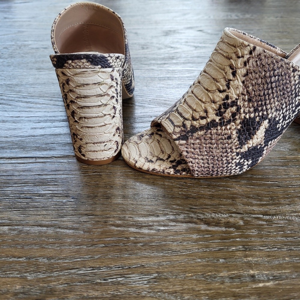 Steve Madden SLES01S1 Snakeskin Print Block Heel Mules Neutral Tan Size 7.5M - Picture 3 of 7
